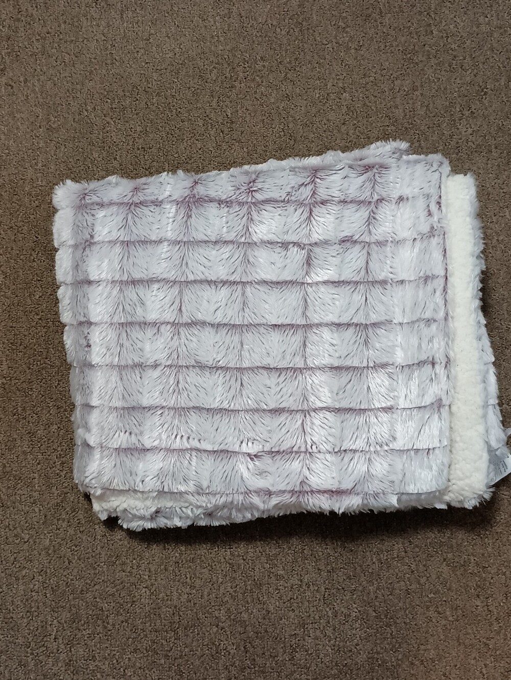 Lavender Faux Fur Sherpa Throw Blanket
